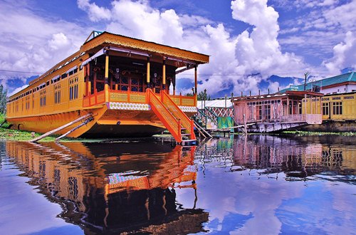 Jaipur to Kashmir Tour Package
